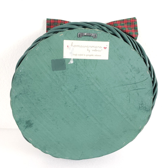 Handmade Green Wicker Wreath Better not Pout Xmas Christmas Decor Quilted Design - Picture 3 of 6